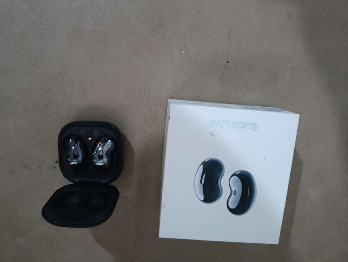 SAMSUNG GALAXY BUDS LIVE