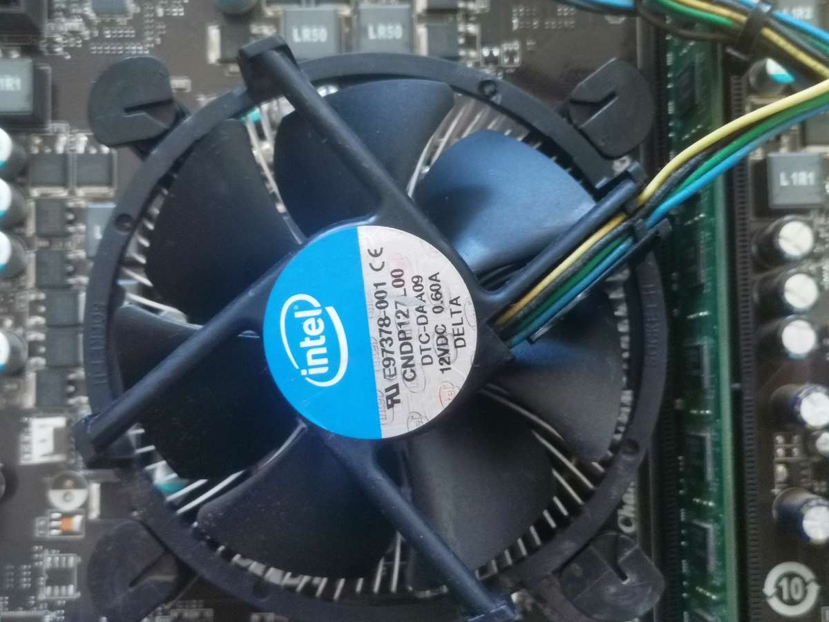 Motherboard H61M-P23+i3 2Gen cpu+4GB Ddr 3 1066 ram+500Gb Hardrive+420w Psu+only Pc case needed.