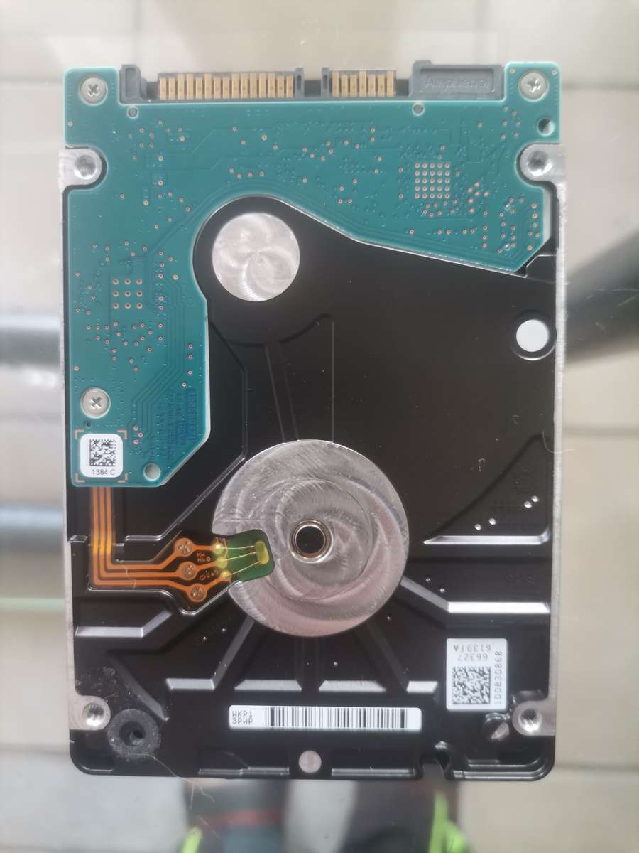 Seagate 1TB Thin hardrive very good condition