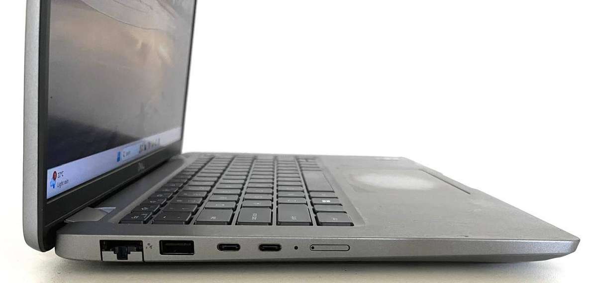 Dell Latitude 5430 14-inch Core i7-1265U 12th Gen 16GB RAM 512GB SSD