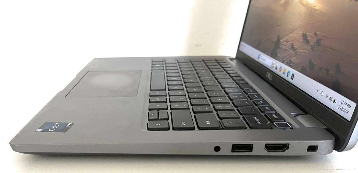 Dell Latitude 5430 14-inch Core i7-1265U 12th Gen 16GB RAM 512GB SSD