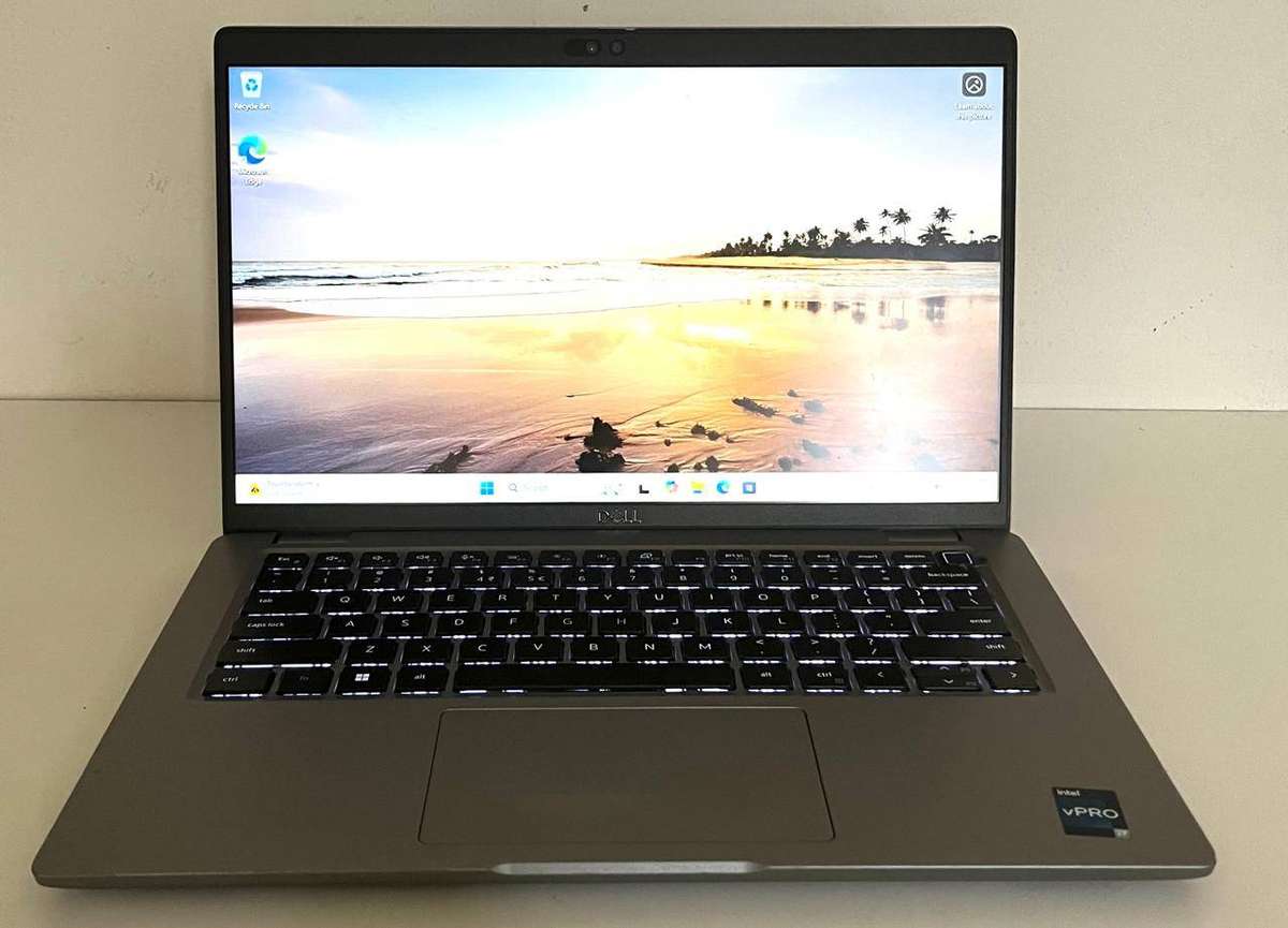 Dell Latitude 5430 14-inch Core i7-1265U 12th Gen 16GB RAM 512GB SSD