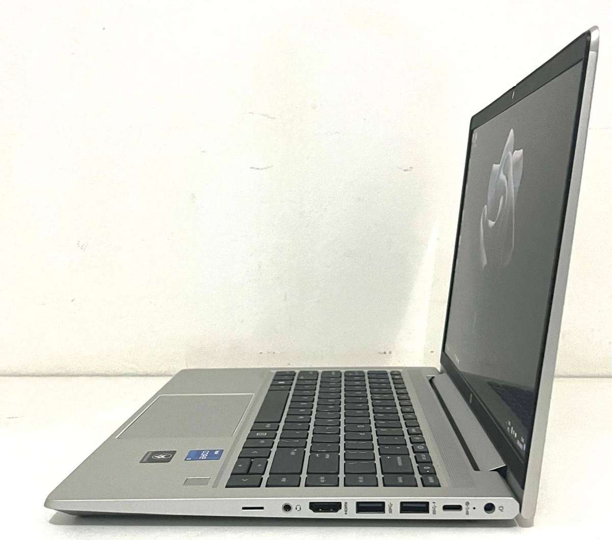 HP Probook 440 G9 | 12th Gen Core i5, 16GB RAM, 512GB SSD | Like New