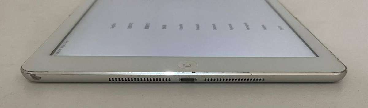 Apple Ipad A1475 wifi + Cell For Spares