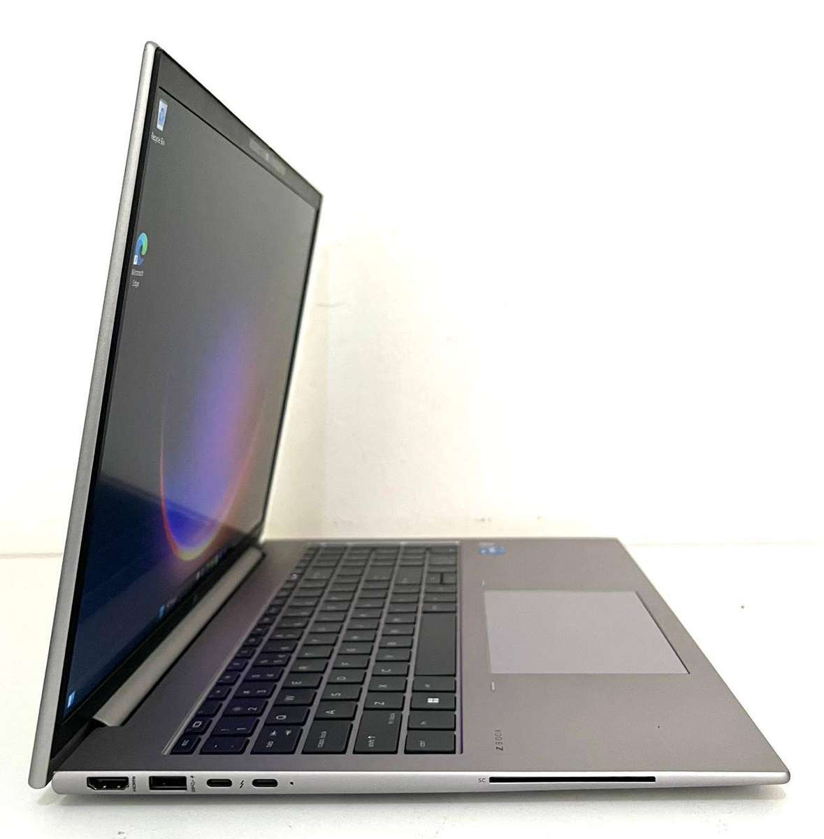 Hp ZBook firefly 16" G9 Mobile Workstation i5 12th Gen 16gb 1tb (1000gb) Warranty up to July 2026