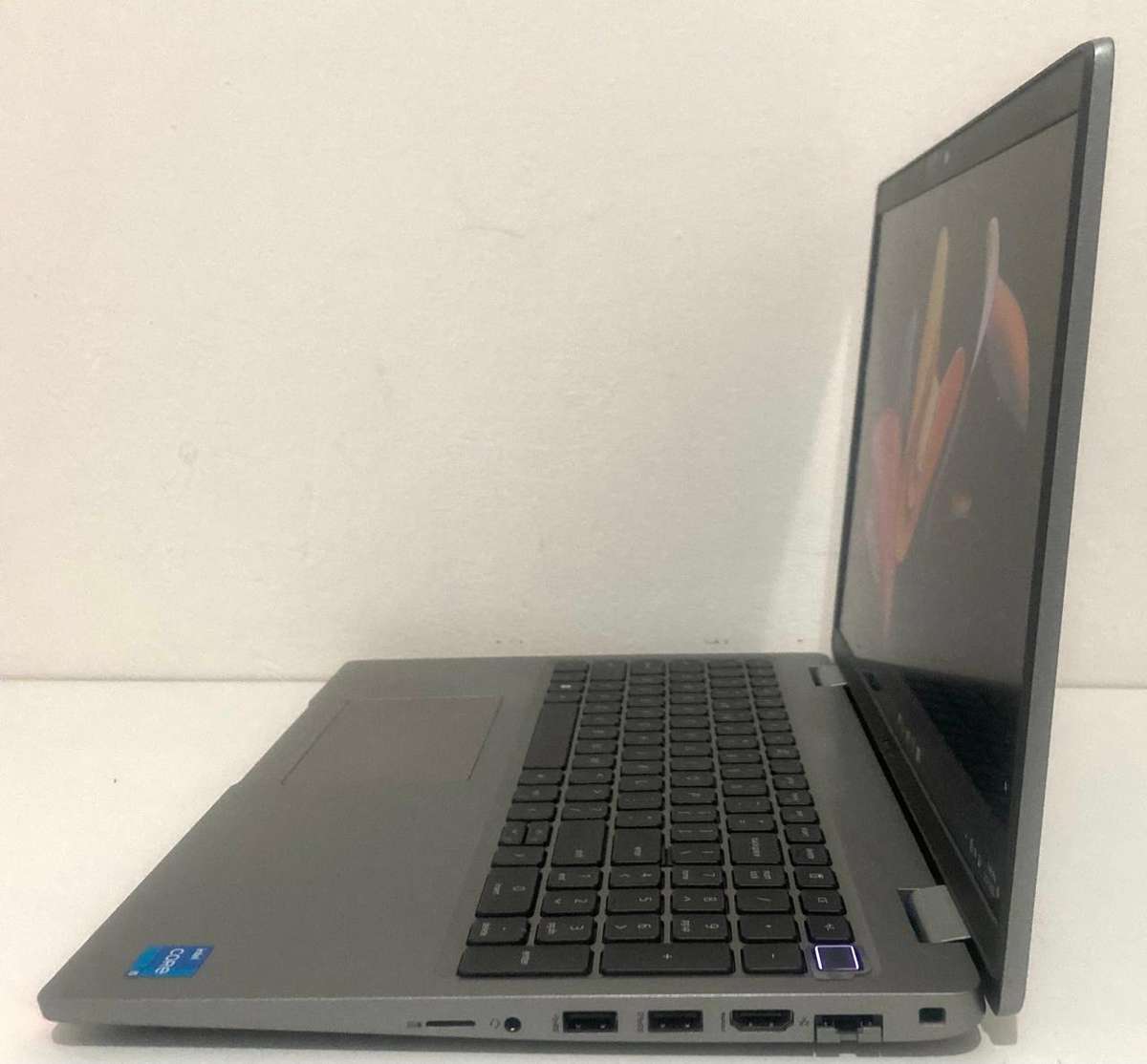 Dell Latitude 5520 15" i5 - 11th Gen 16gb 256gb Excellent Working Condition