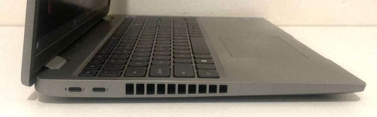 Dell Latitude 5520 15" i5 - 11th Gen 16gb 256gb Excellent Working Condition