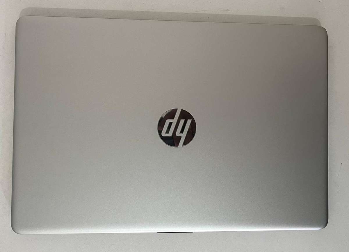 HP 15s |  12th Gen Quad Core i7, 20GB RAM, 512GB SSD, FHD | Monster Specs | Bargain Buy!