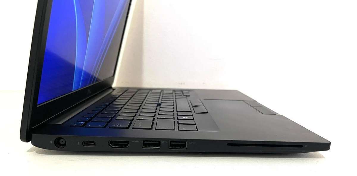 Dell 7490 14" i5-8350U 8gb 512gb ssd Excellent Working Condition