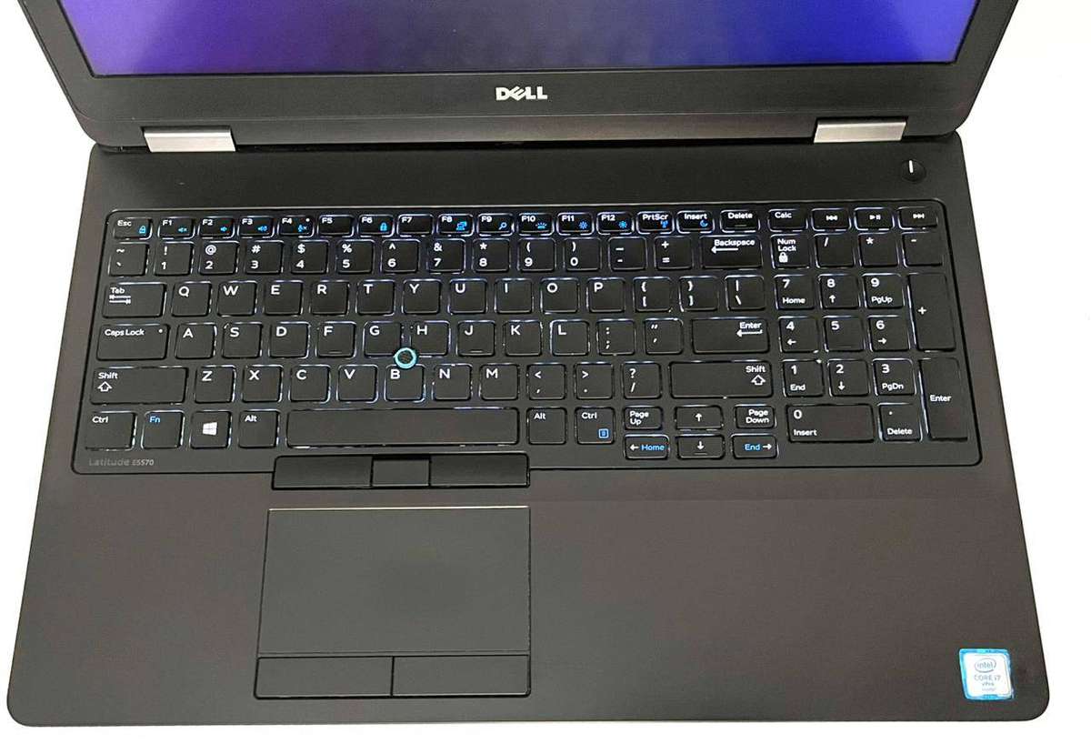 Dell Latitude E5570 15.6" i7-6820HQ 16gb Ram 256gb Ssd Battery health Good