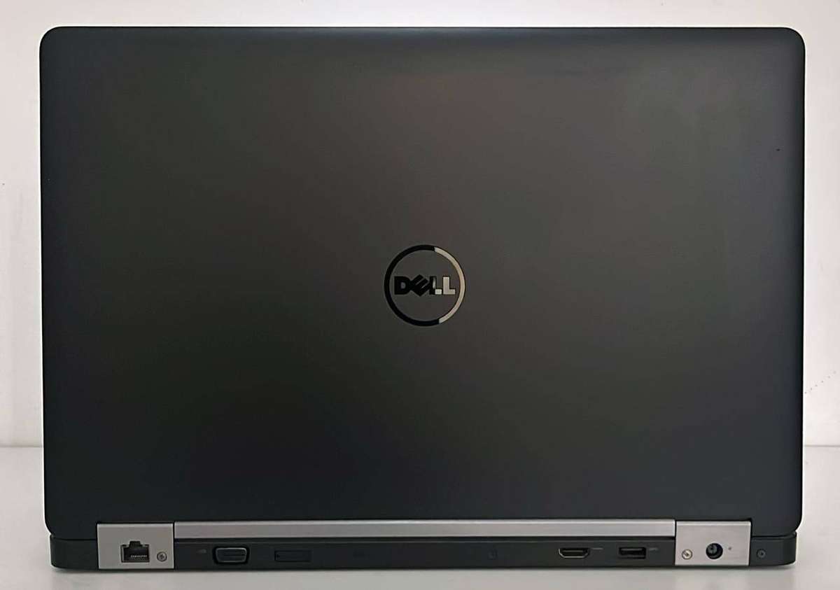 Dell Latitude E5570 15.6" i7-6820HQ 16gb Ram 256gb Ssd Battery health Good