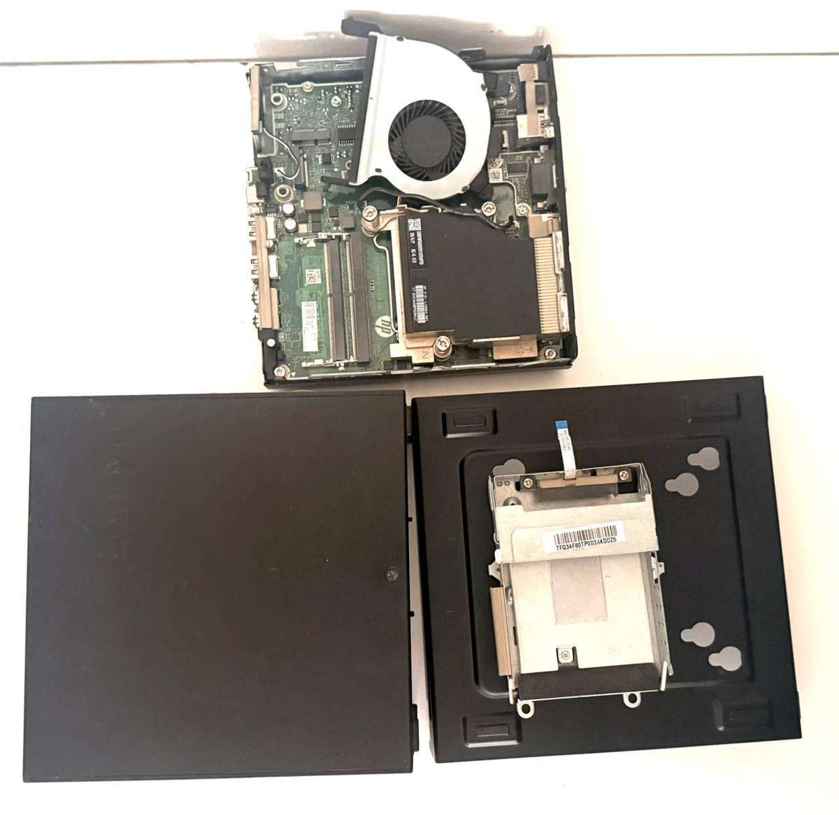Mix Lenovo with CD rom and hp top  outer casing for mini pc and HDD with a Hp dead board