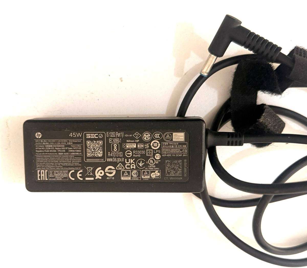 HP Charger/AC Adapter 45W 19.5V 2.31A Good Working Condition ( Bid for all 7 Units )