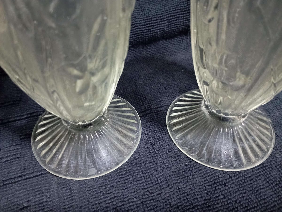 Vintage Jeannette Iris clear glass footed Tumblers x2