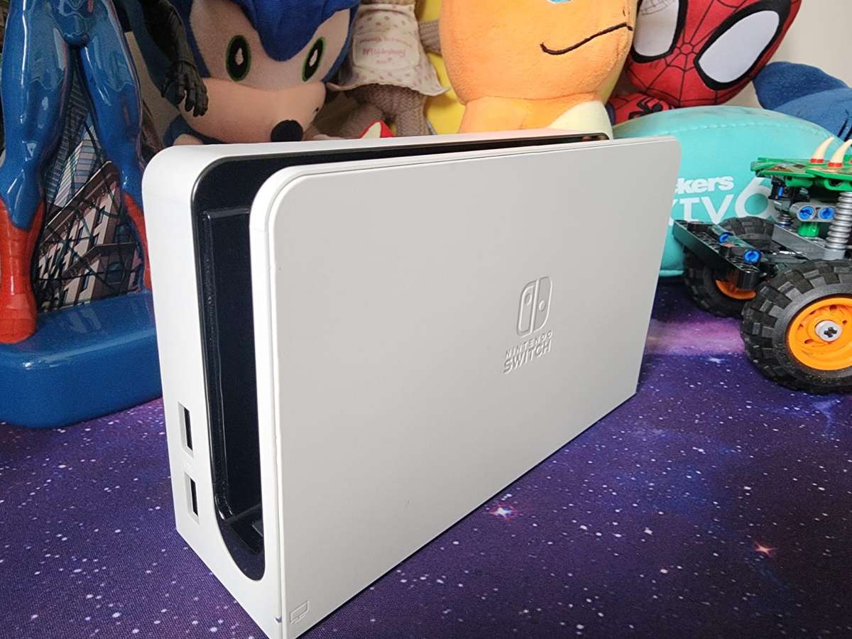 Docking Station - Nintendo Switch OLED Model (Pre-owned)