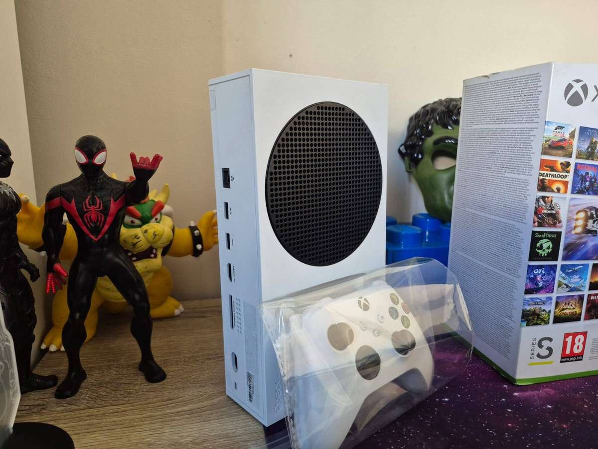 Xbox Series S 512SSD, 1 Controller, Original Packaging (Pre-owned)