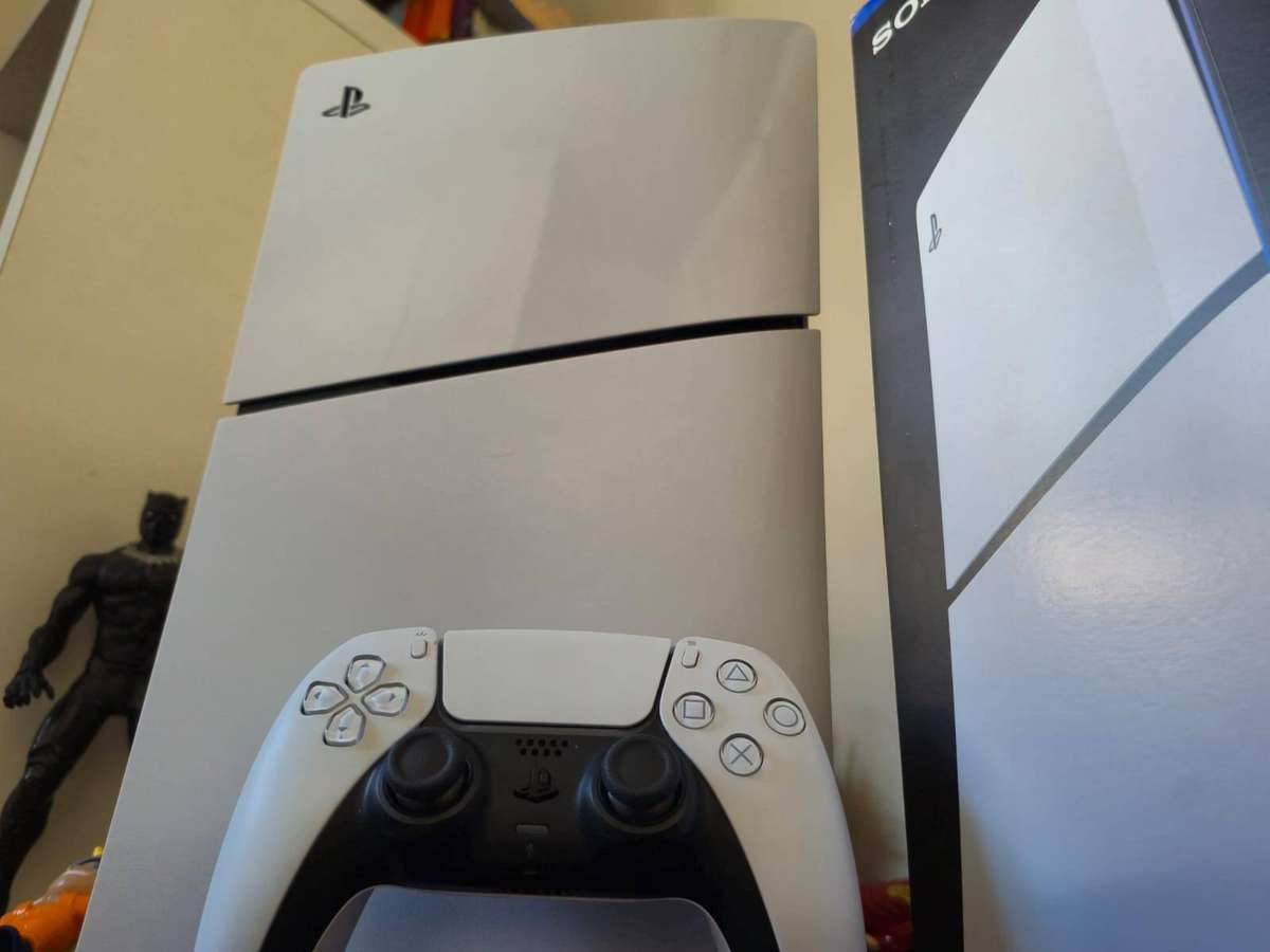 PS5 Slim Digital 1TB SSD Standalone Bundle (Pre-owned)