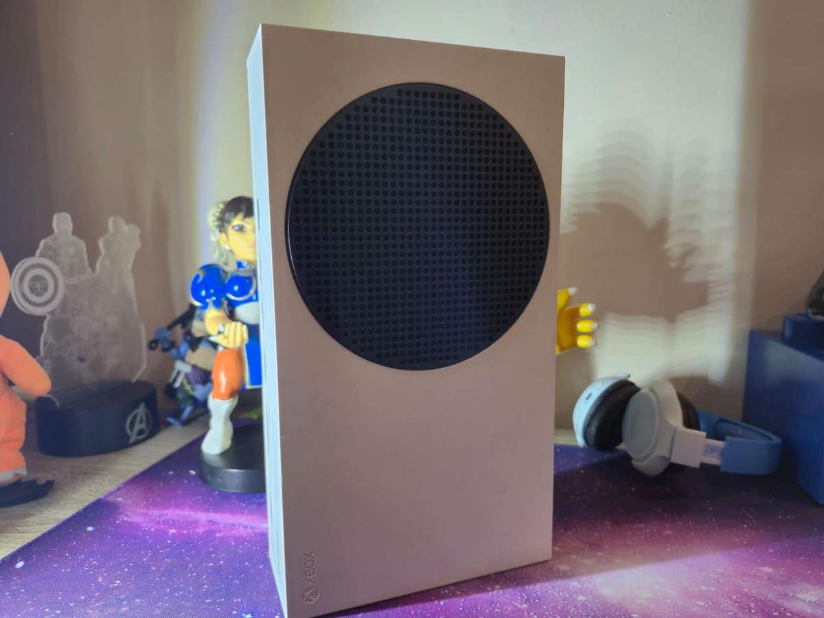 Xbox Series S 512SSD, Excludes Controller (Pre-owned)