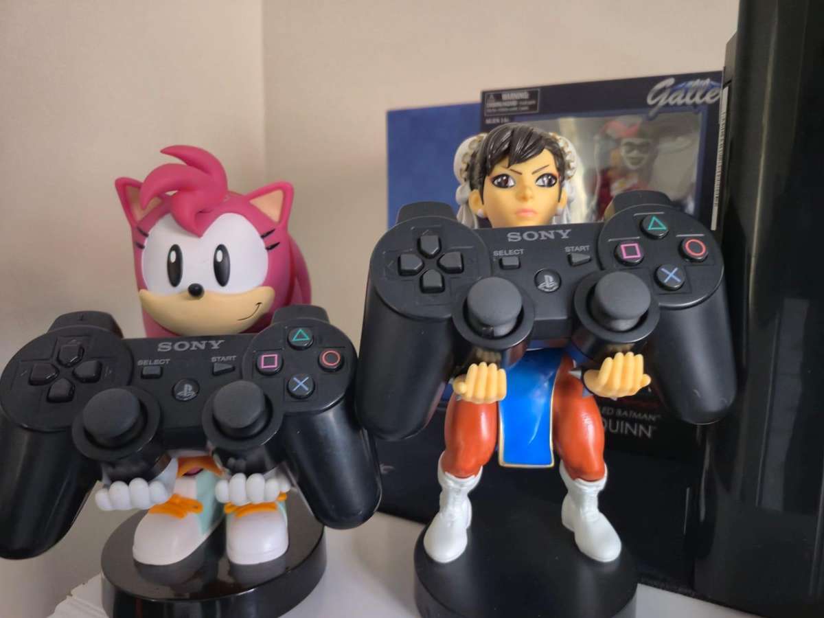 PS3 12GB Super Console, 2 Original Controllers, 5 Games