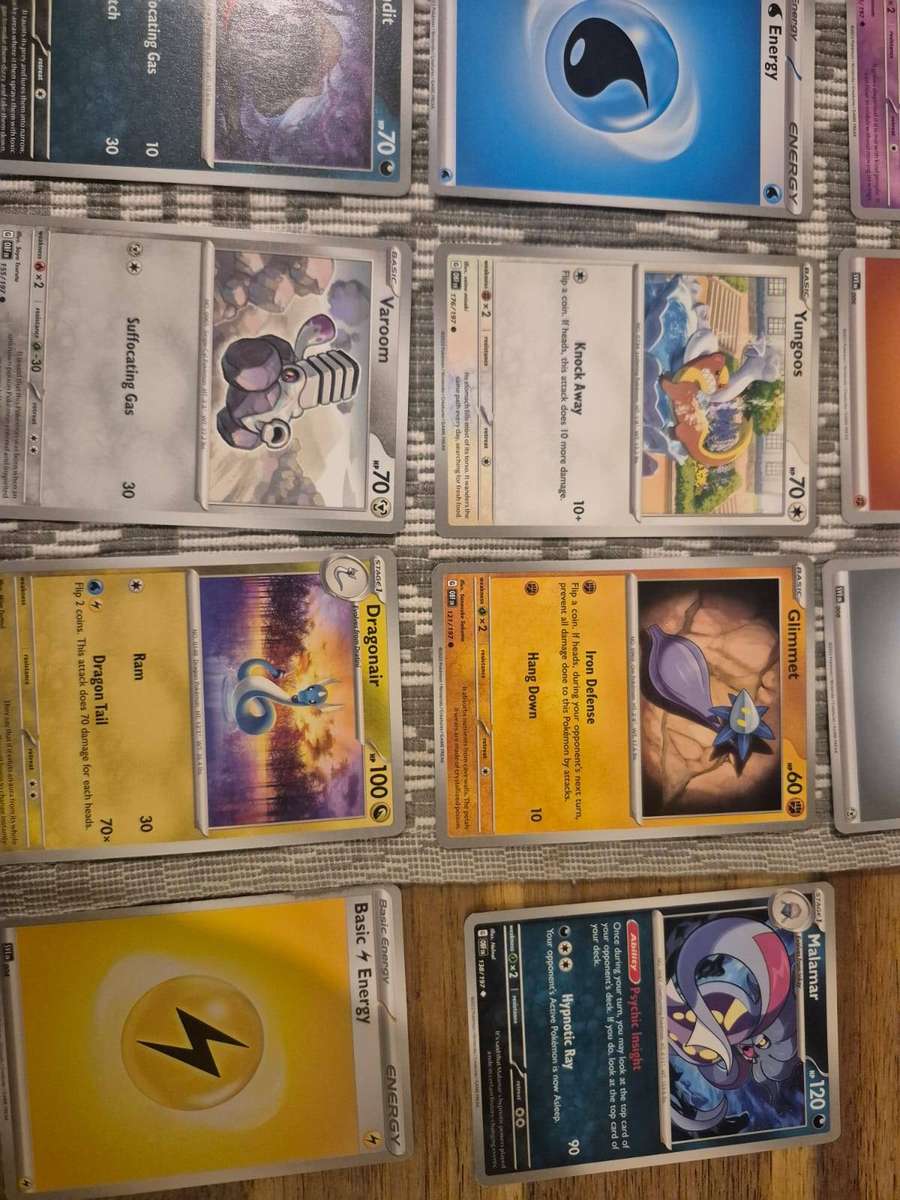 60 Common and Uncommon Pokémon Cards Obsidian Flames