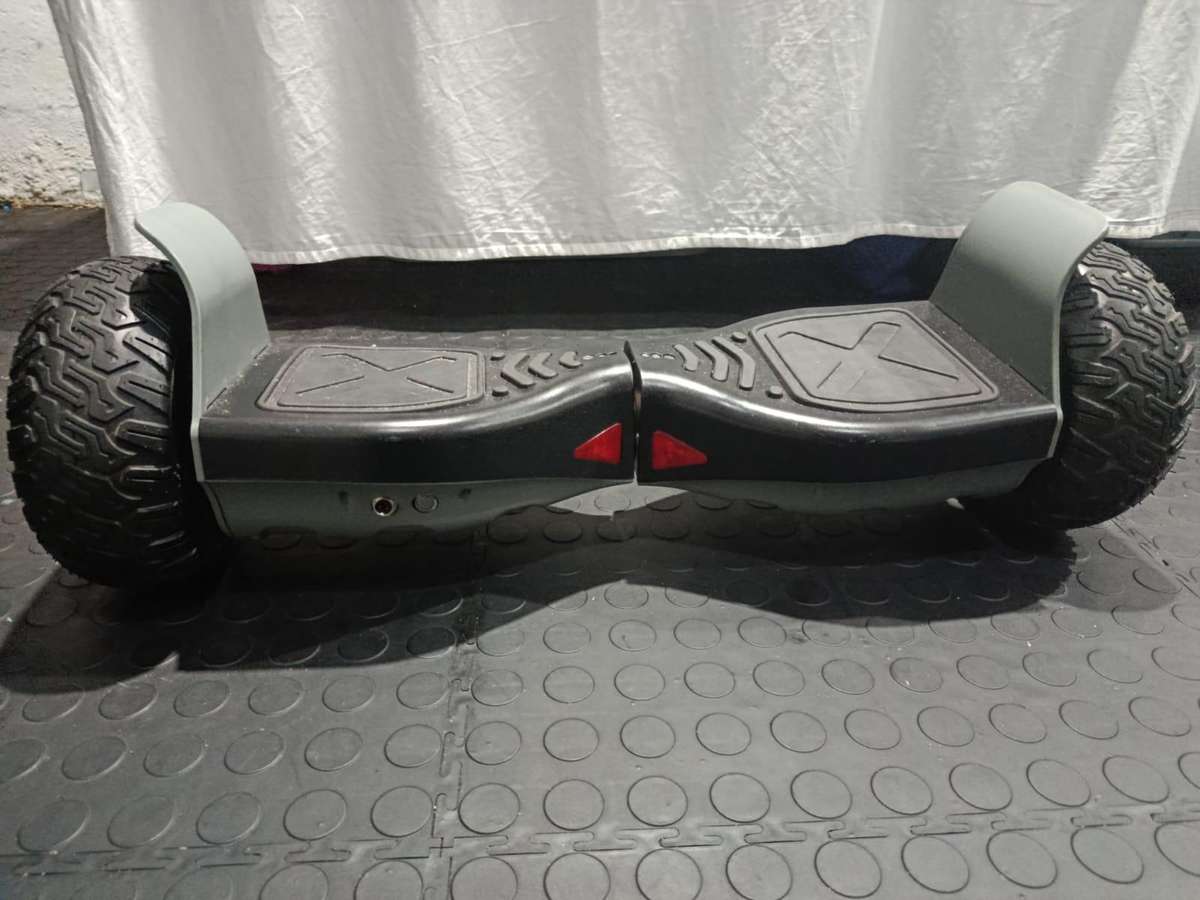 i-Glide V4 8.5" Bluetooth Off-Road Hoverboard