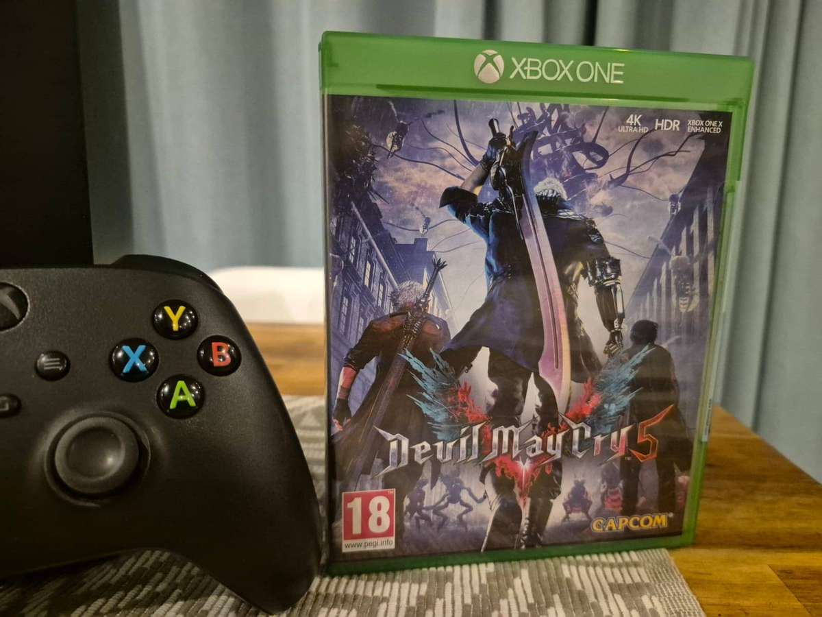 Xbox Series X 1TB SSD Disc Console, 1 Controller (Series X/S)(2 Games) (Pre-owned)(3 Month Warranty)