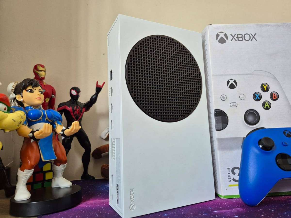 Xbox Series S 512SSD, 1 Controller, Original Packaging (Pre-owned)