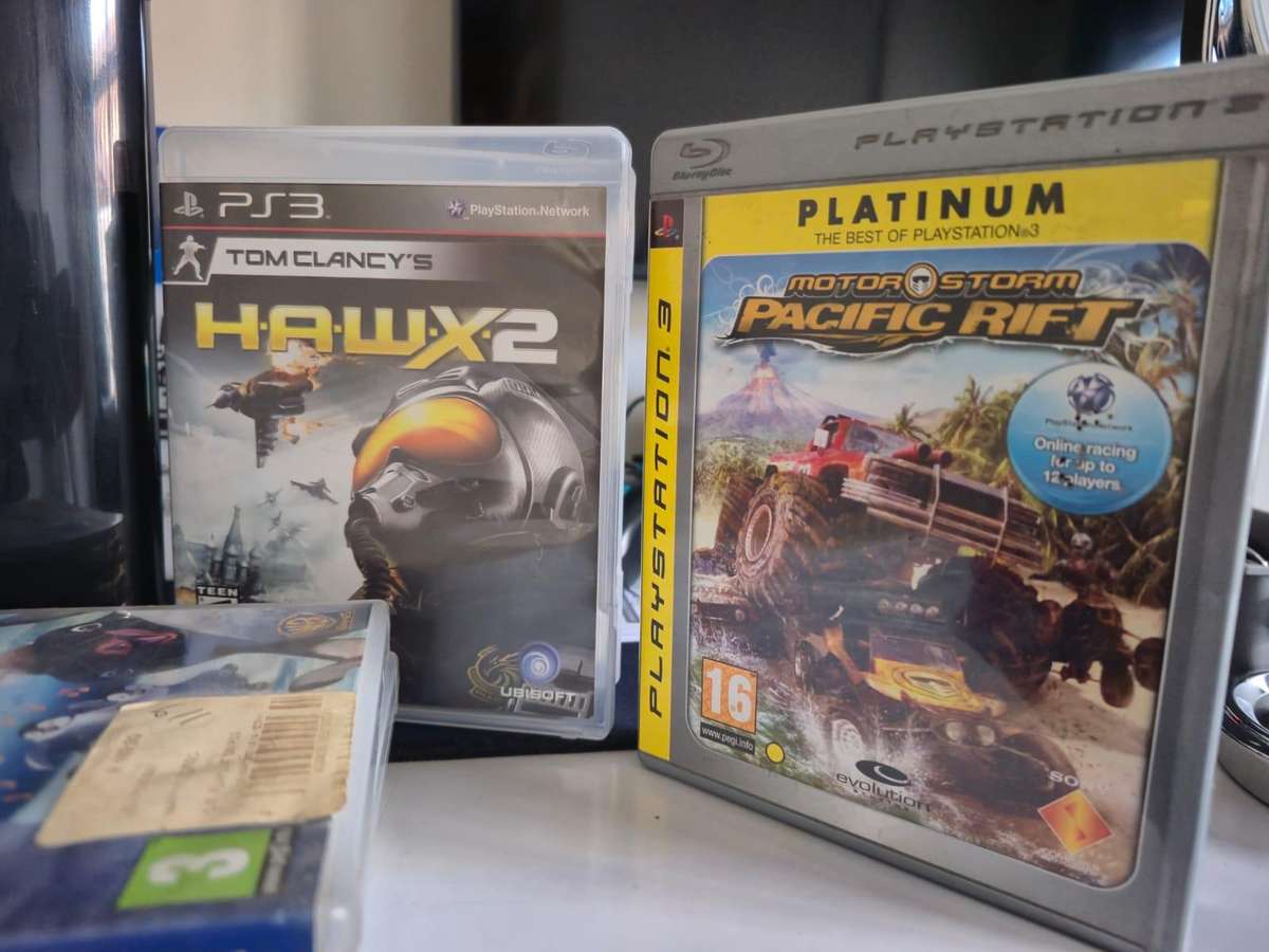 PS3 12GB Super Console, 2 Original Controllers, 5 Games