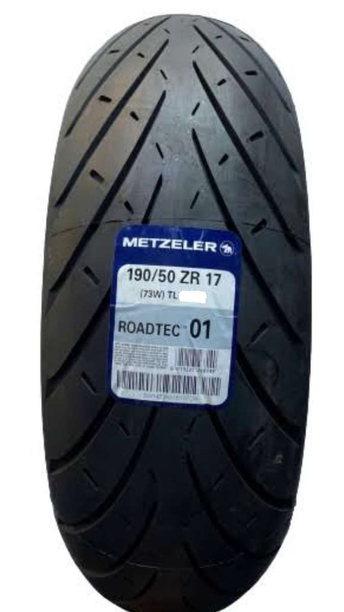 New Superbike Metzeler Roadtec 01 Tyre 190/50/17 Tyres