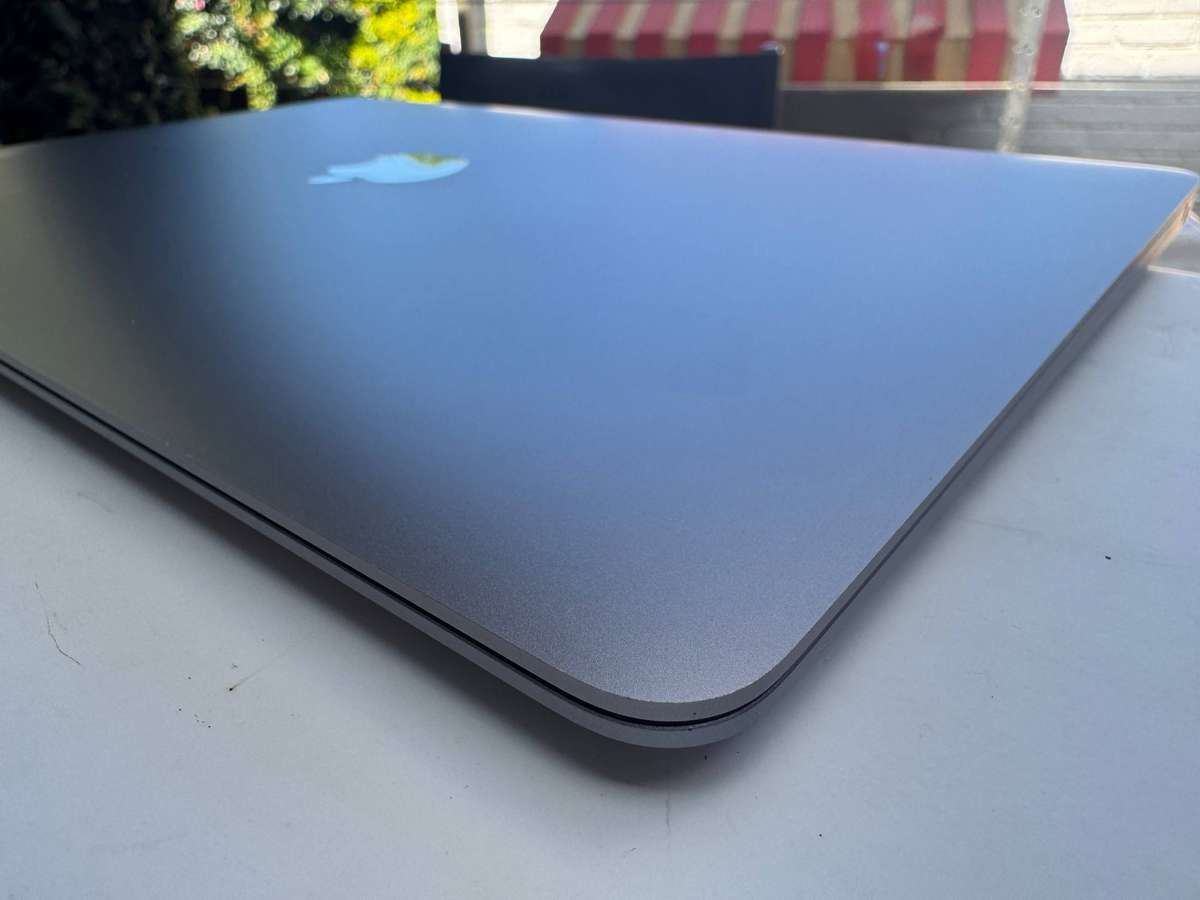 MacBook Air M1