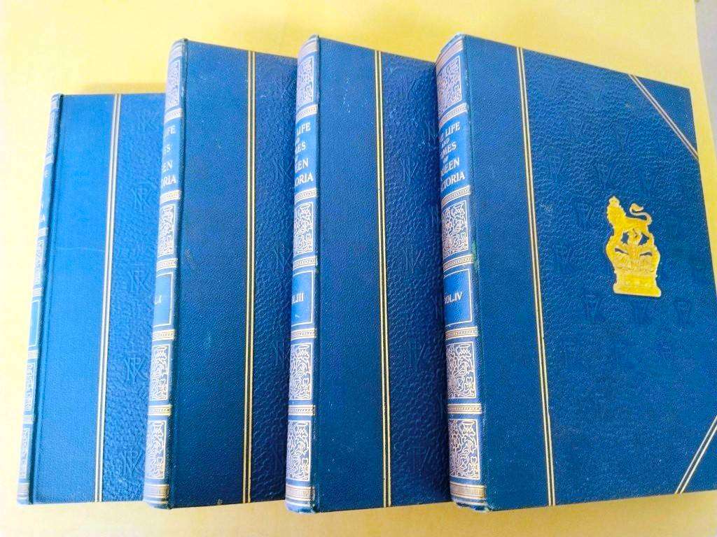 The Life and Times of Queen Victoria 1837-1907, Robert Wilson [4-volume set]