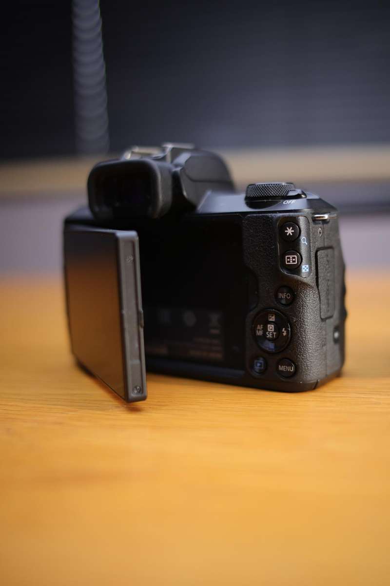 Canon EOS M50 MKII Mirrorless Camera with Viltrox Converter and 18-55mm lens