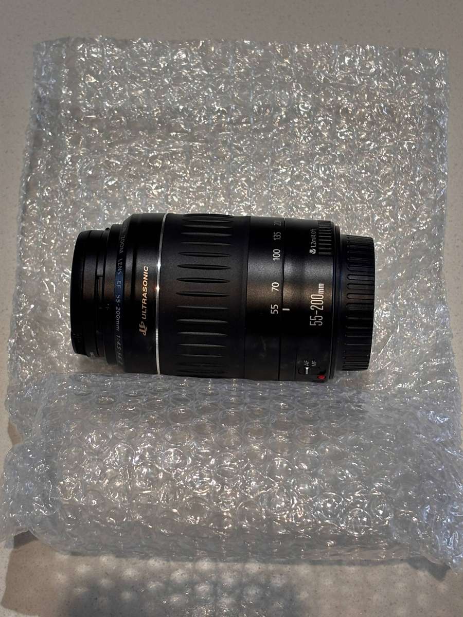 The Canon EF 55-200mm f4.5-5.6 II USM
