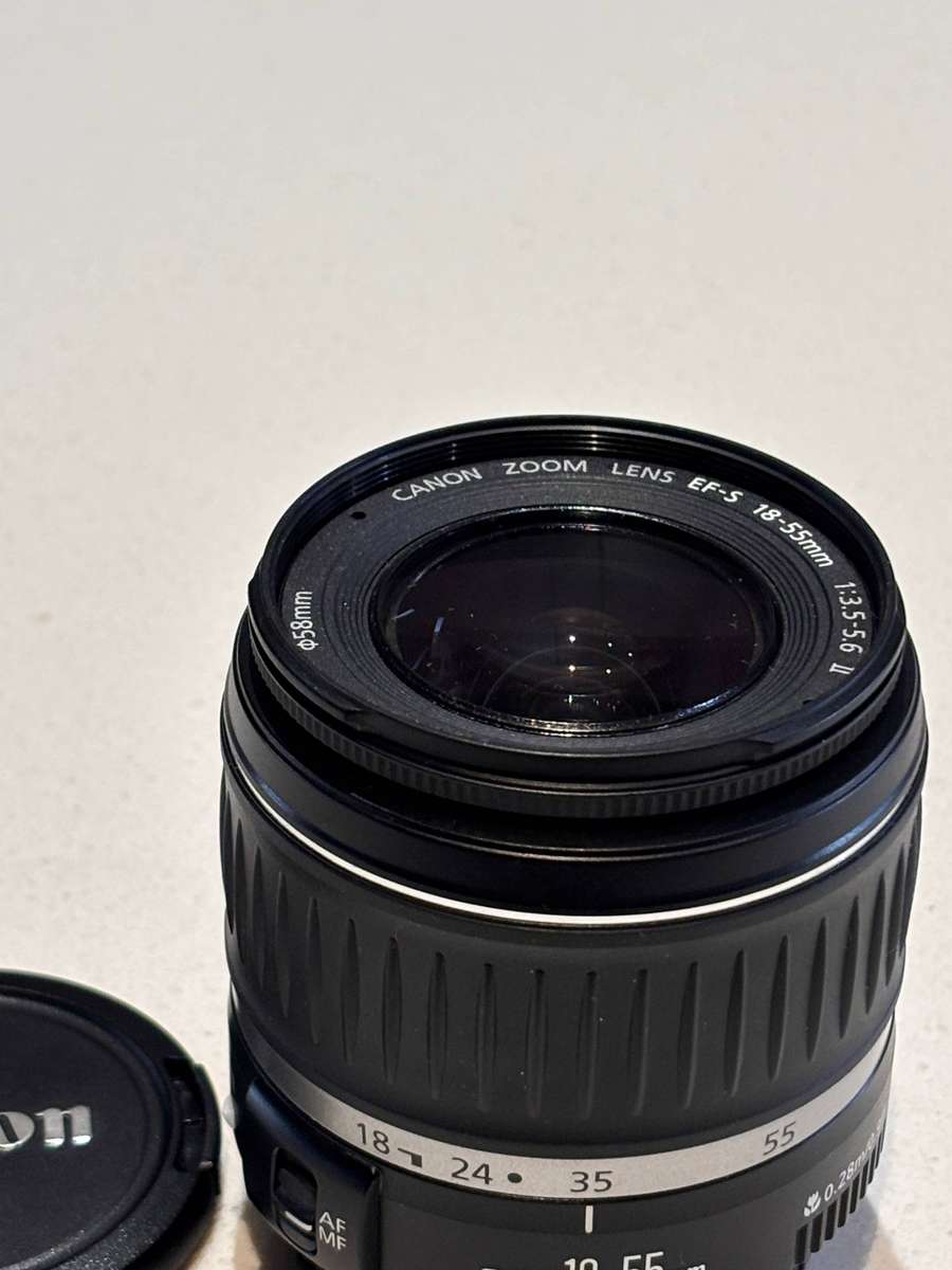 Canon EF-S 18-55mm f/3.5-5.6 II lens