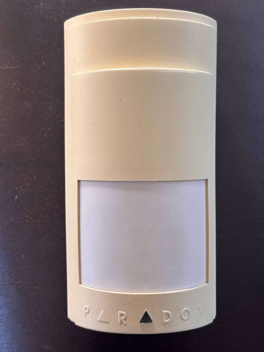 PIR  Paradox Wireless PMD1 indoors