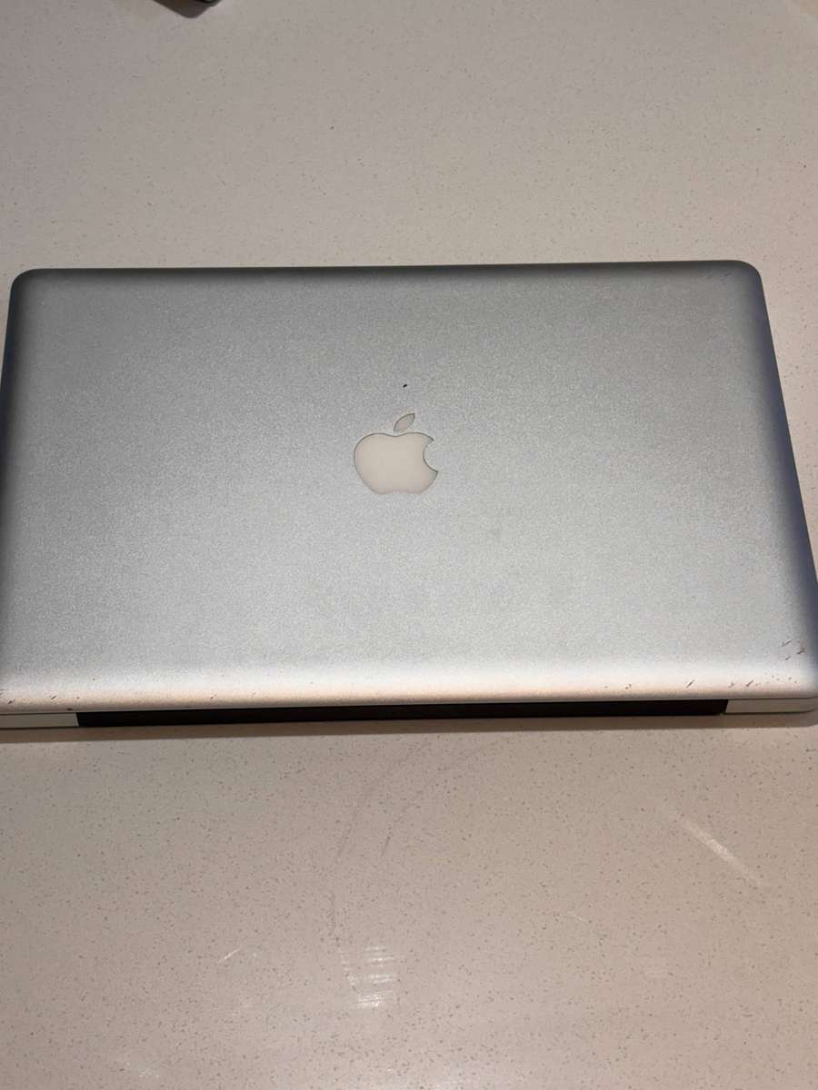 TWO Macbook pro X2 for Parts