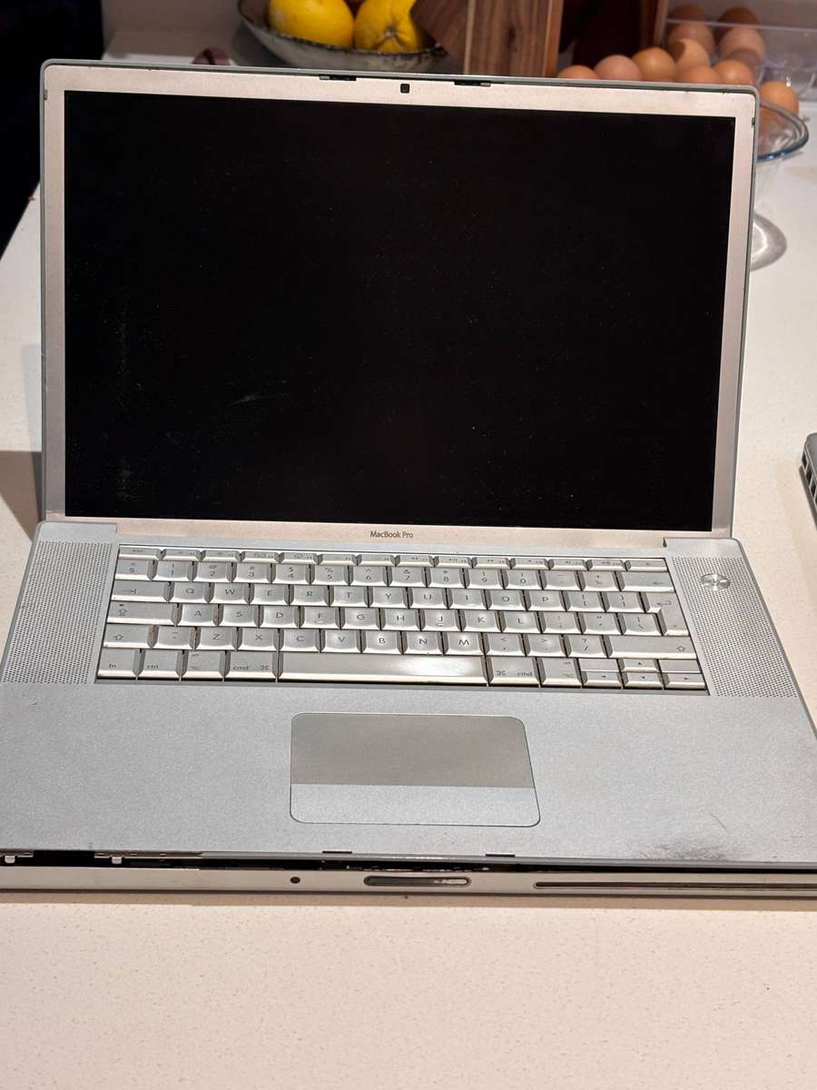 TWO Macbook pro X2 for Parts