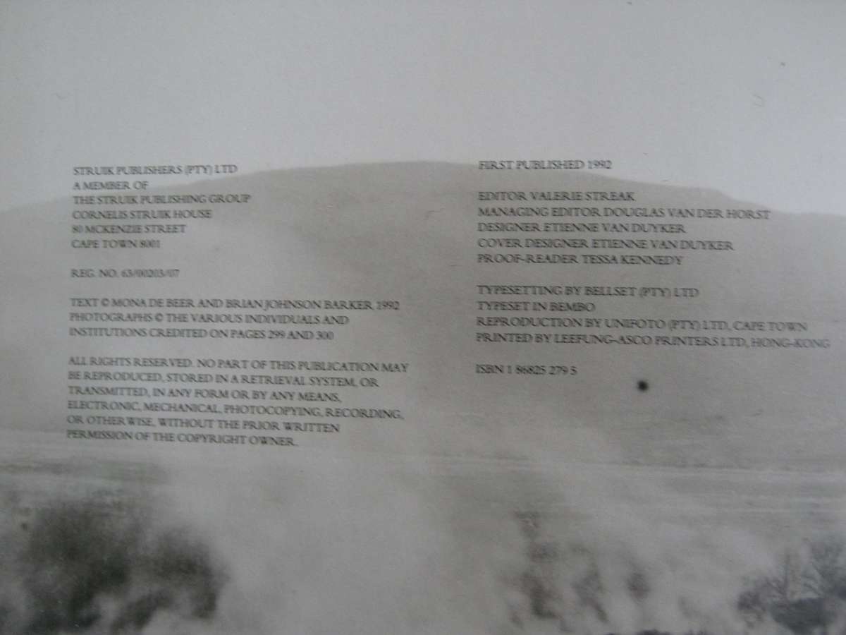 A Vision of the Past South Africa in Photographs 1843-1910 Mona De Beer