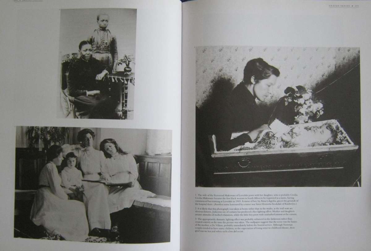 A Vision of the Past South Africa in Photographs 1843-1910 Mona De Beer