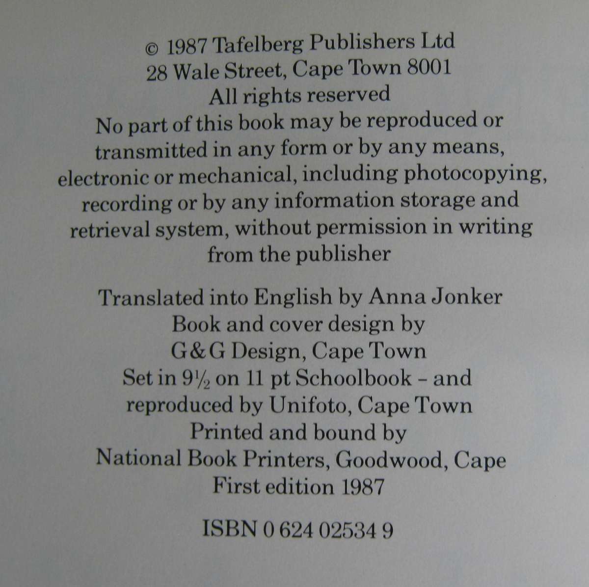 Money in South Africa C L Engelbrecht