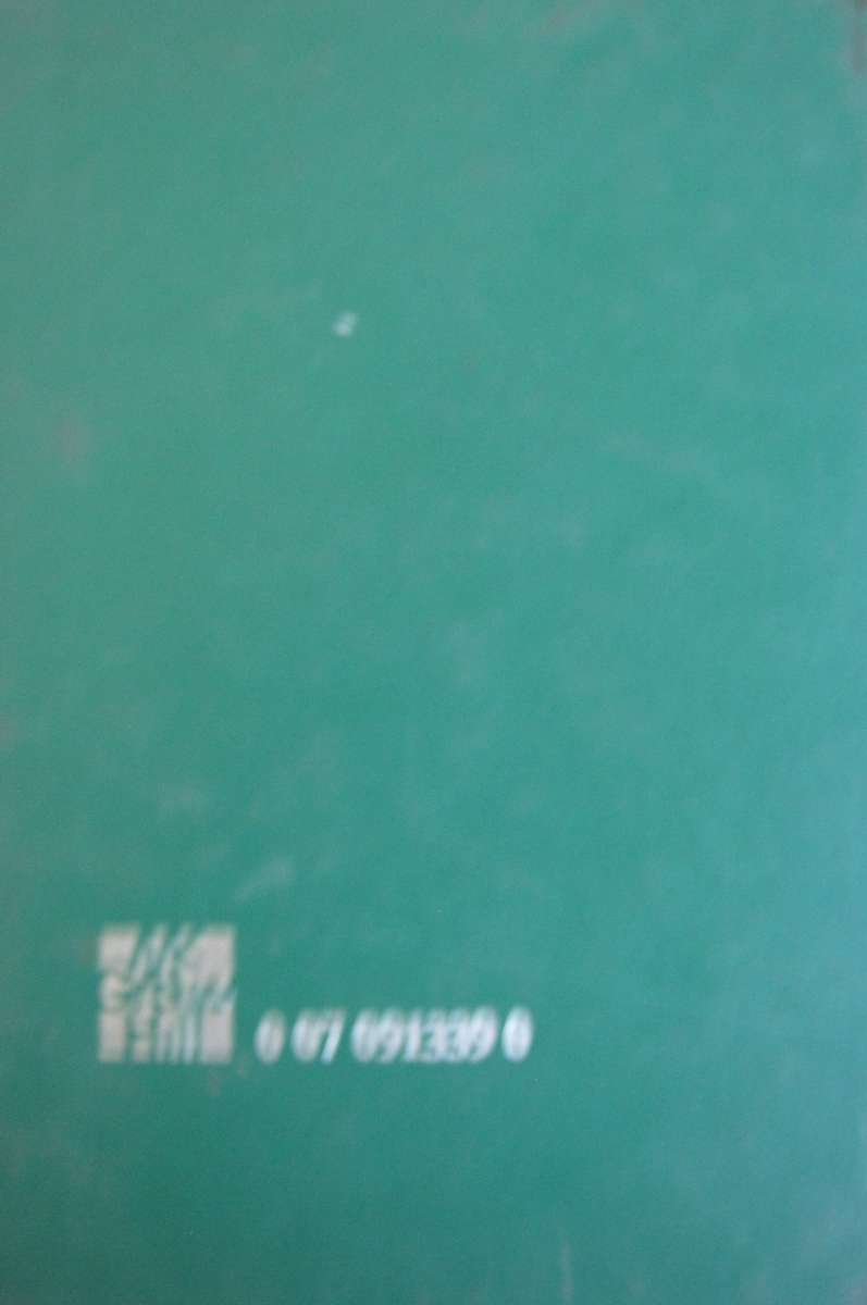 Sosiale Stratifkasie en Kleurlingskap Nic Rhoodie