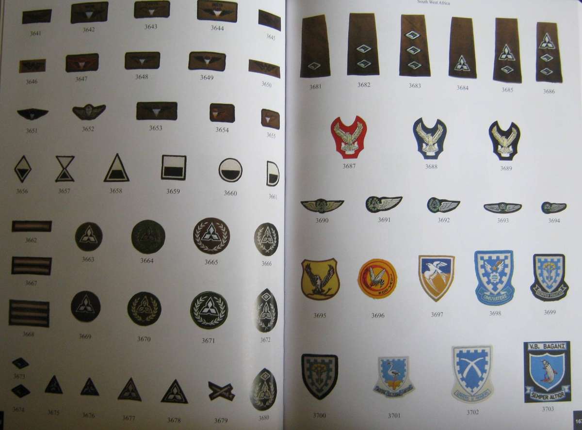 Border War Badges A Guide to South African Military & Police Badges 1964 - 1994 Andrew Ross Dinnes