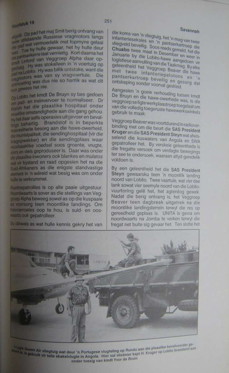 Angola Operasie Savannah 1975 - 1976 F J Du T Spies as assisted by Lt Col S J du Preez