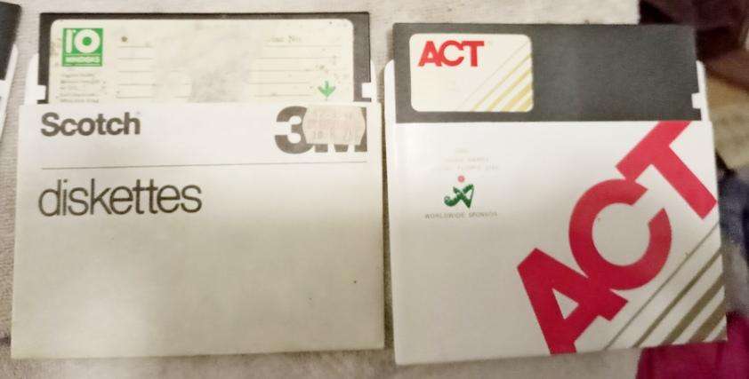 12 x used 3m Flexy Disks for computer