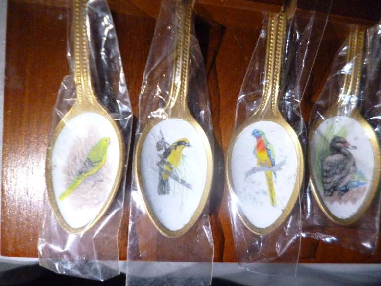 Bird and Flower Teaspoons x 18