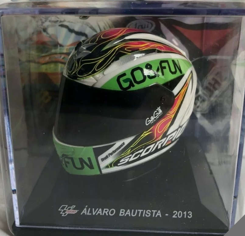 Die Cast Helmets Moto Gp  Alvaro Bautista - 2013  Scale 15 Altaya