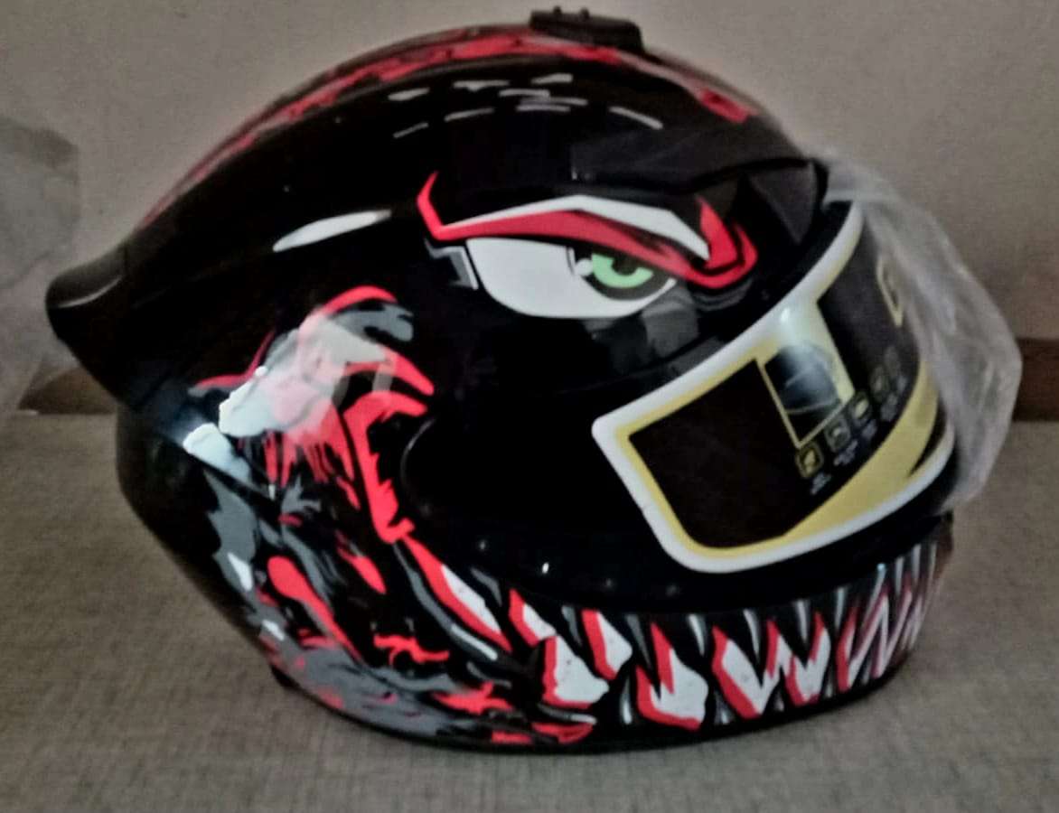 Full Face Motorcycle Helmet Medium