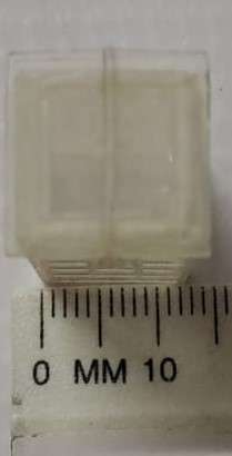 Model Trains HO - 1 x Telephone Booth Clear (square) - 13mm x13mm x 26mm.