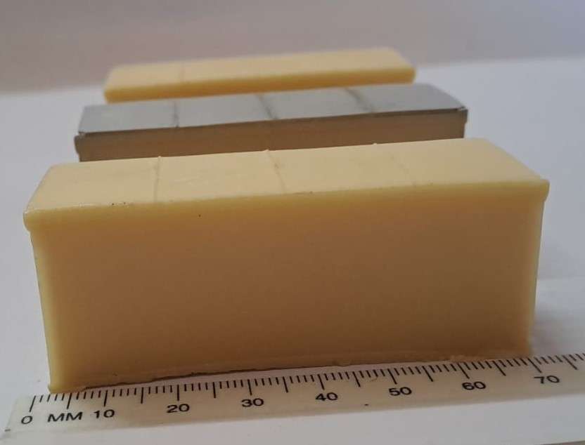 Model Trains HO 3 x Container Load - Short Container for container yard (Sale) (Unpainted)