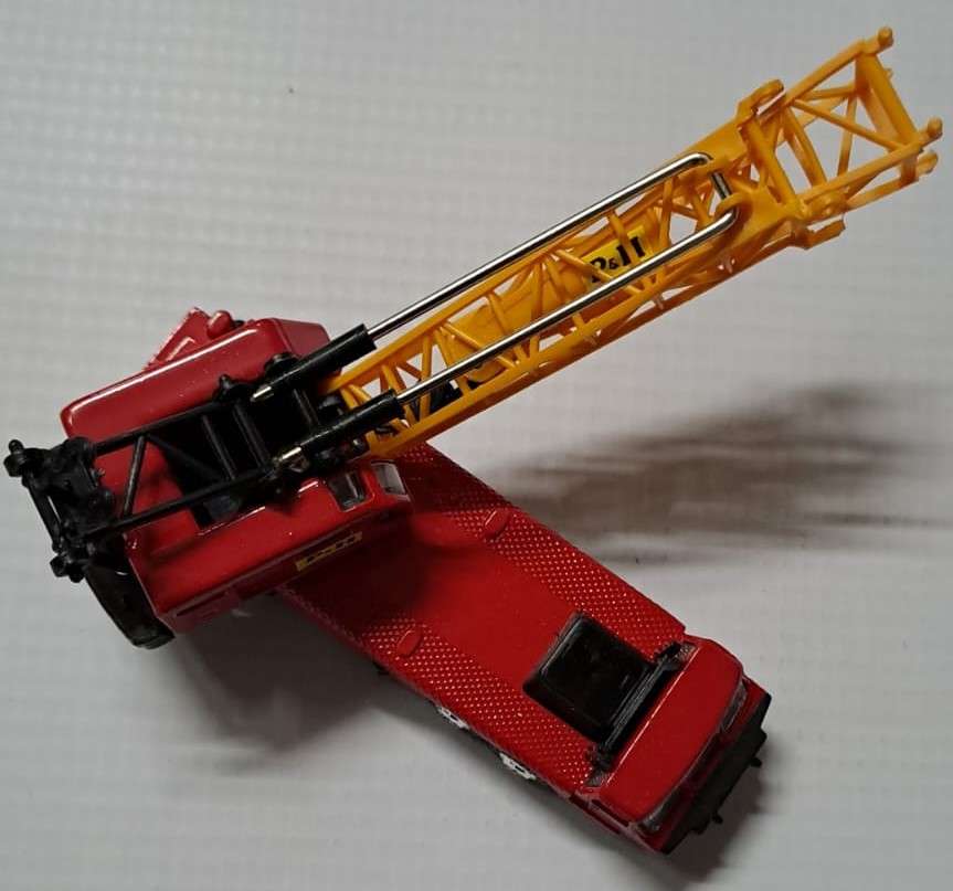 Model Trains/Cars + - N-Scale 1/140 1 x Grip Zechin Crane Metal (Red & Yellow).